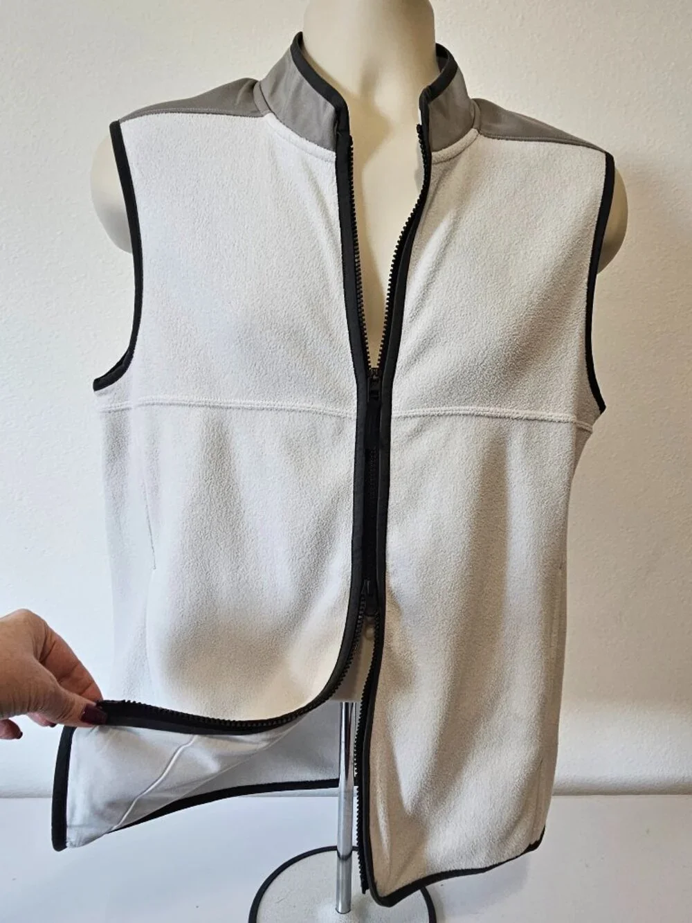 Nike Therma‑Fit Fleece Dual‑Zip Sleeveless Performance Vest